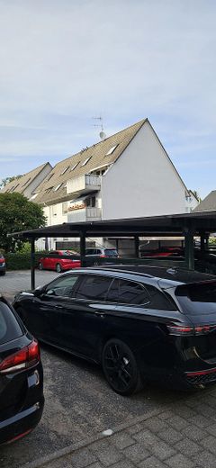 Appartement meublé pour entreprises, équipes de projet et salariés détachés pour une durée déterminée – Wohnung oben rechts mit Stellp