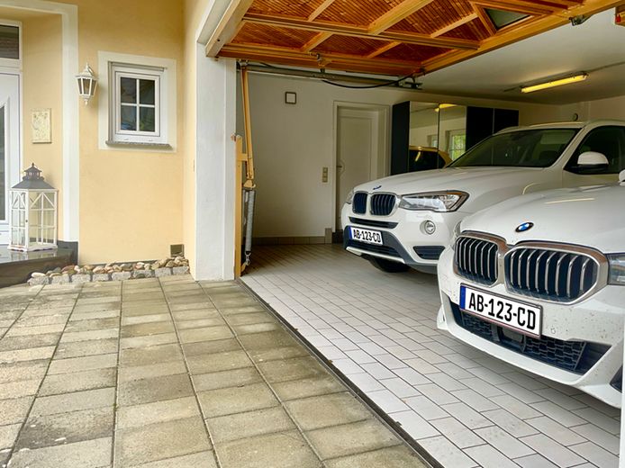 Doppelgarage
