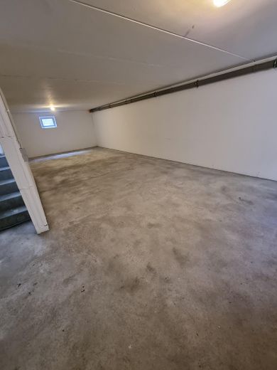 Schönes, ruhig gelegenes Reihenmittelhaus (Energiekl. B), 4 Zi, 2 Bäder, Garage, 200m zur U-Bahn – फोटो 8