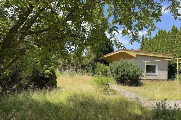 Altglienicke - Splendido terreno soleggiato in posizione privilegiata