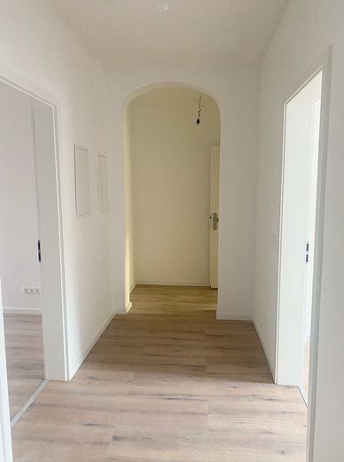 3-Zimmer WHG - Flur