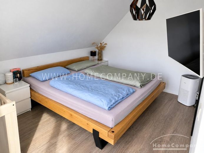 Zeer mooi, comfortabel huis met tuin, ca. 800 m² perceel en dubbele carport – dc03eea12cc38f6c338f93ae5a4ef35e76be6ead.jpg
