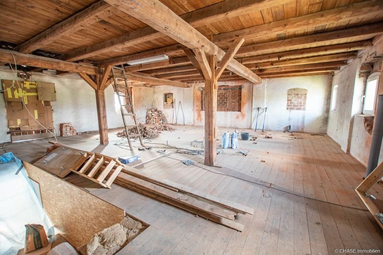 Einmalige Gelegenheit: Sanierte Mühle und Scheune in direkter Weserlage - Wohnen in H.O., Fuhlen! – Ausbaureserve 3. Obergeschoss Mühlengebäude