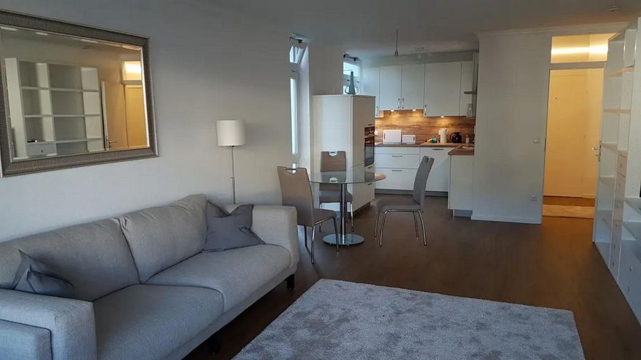 Viel Platz zum Entfalten: Gemütliches 2-Zimmer-Zuhause in Bogenhausen-Denning – Foto 3