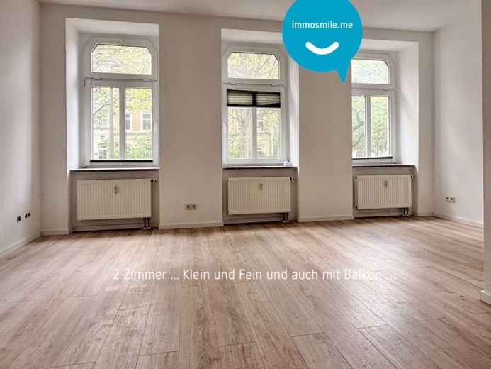 Kaßberg • 2 Raum Hochparterre • Wanne • Balkon • schickes Laminat • Wohnküche • TOP! – Foto 1