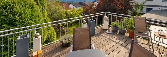 Living with a panoramic view – spacious plot and magnificent long-distance views