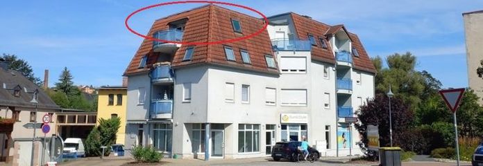 Sonnige 1,5 Raum-Wohnung mit Süd-Balkon und Tageslichtbad - Werdau zentrumsnah