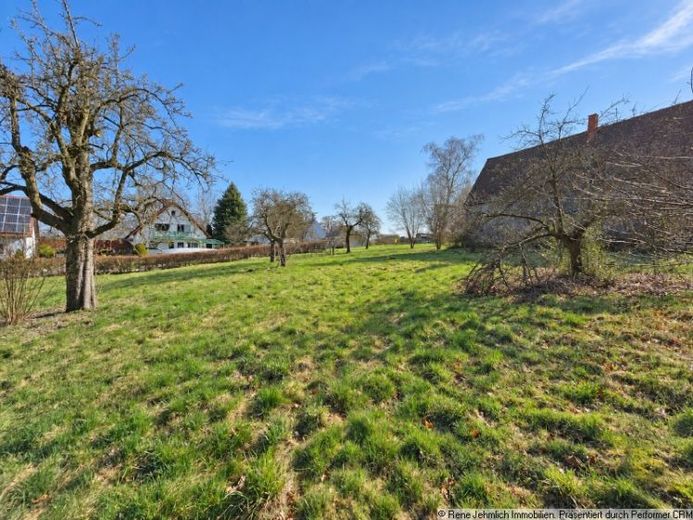 Baugrundstück in Taura mit positivem Bauvorbescheid mit ca. 1.200 m² – Foto 1