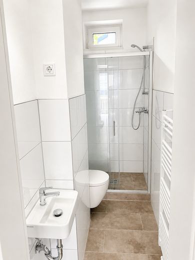 Badezimmer 2