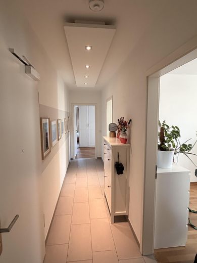 3 Zi Whg Hamburg-Hohenfelde, 72,6 m2 mit TG Stellplatz – Flur