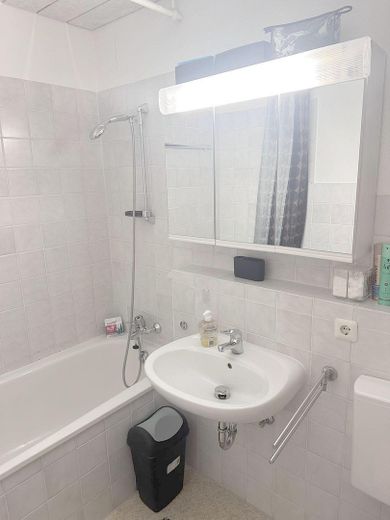 Schöne, helle 3 Zi-Whg mit Einbauküche und Balkon in Ulm-Böfingen – Foto 13