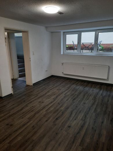Let op! Volledig gerenoveerde kantoor- of praktijkruimten in het souterrain met inbouwkeuken en grote kelder – Foto 4