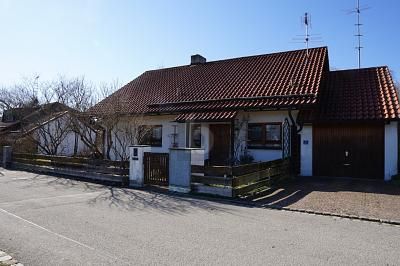 IHR SONNIGES PLÄTZCHEN IM 5 SEEN-LAND – 1756382715_8a3f3e.jpg