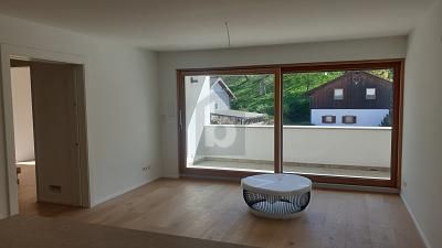 PIERWSZE ZASIEDLENIE EKSKLUZYWNEGO NOWEGO BUDOWNICTWA NAD CHIEMSEE  MIESZKANIE 4/9 – 1777047618_27b347.jpg