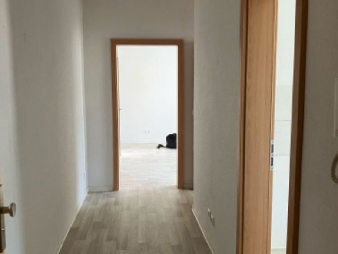 Einziehen & ankommen: Gemütliche 2-Raumwohnung in Hoyerswerda – फोटो 1