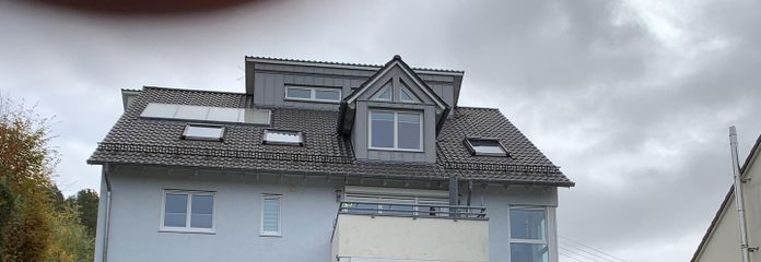 Wohngebäute + Carport