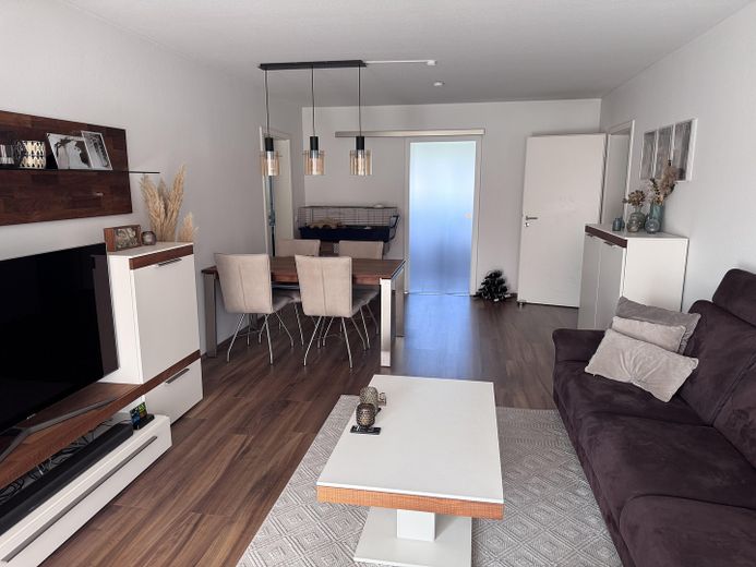 Luminoso appartamento con 3 locali, cucina, bagno - posizione tranquilla - posto auto in garage sotterraneo - senza provvigione da privato – Foto 2