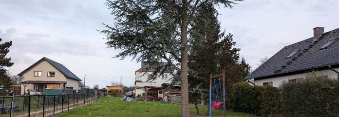 Einfamilienhaus mit großzügigem Grundstück und weiterer Bebauungsmöglichkeit