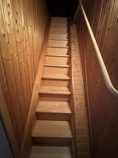 Treppe zum Dachgeschoss
