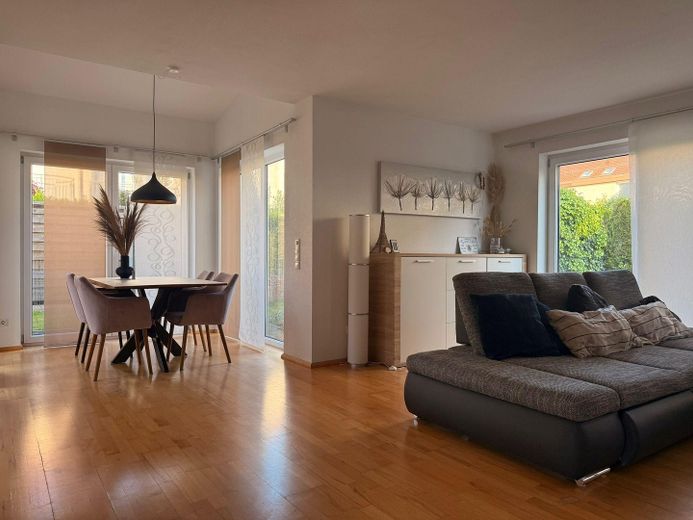 Wohn- und Esszimmer