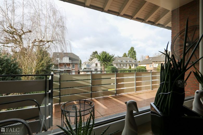 Balkon Wohnzimmer OG