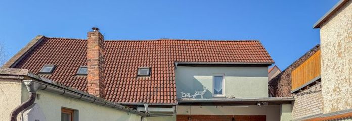 Großes Stadthaus mit Garten, Gewerbe & riesiger Lagerfläche – viele Möglichkeiten!