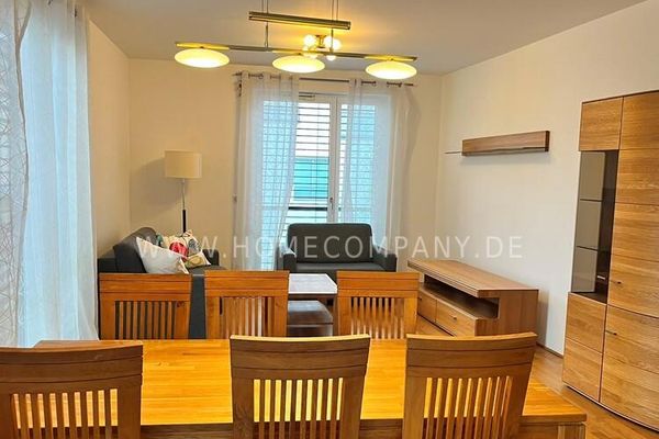 Appartement meublé de 3 pièces avec balcon, place de stationnement et cave individuelle à Schwabing