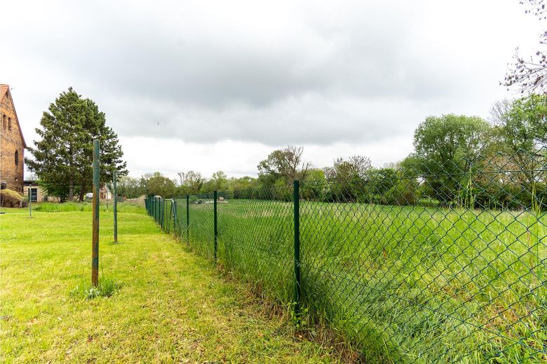 Attraente casa plurifamiliare su 7848 m² – Foto 6