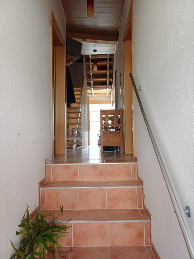 Einfamilienhaus in Kaiserslautern Erfenbach auf Eigentumsgrundstück, mit Anbau und Garten – Foto 17
