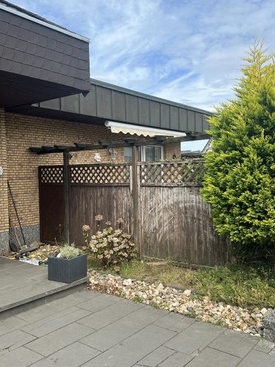 Blick vom Nachbargrundstück