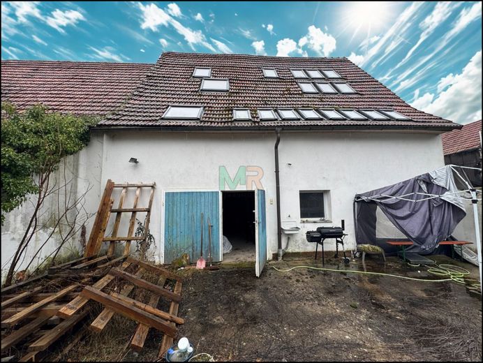 Hatzenbühl'de Potansiyelli çok daireli ev - yatırım objesi – Ansicht Garage Nebengelass