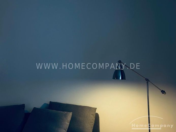 Sehr helles, gemütlich möbliertes 1-Zimmer-Apartment in der Theresienstraße – 8c524e8f6031d4e933fef339e6682d8a374dab1d.jpg