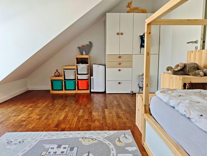 Kinderzimmer (1. OG)