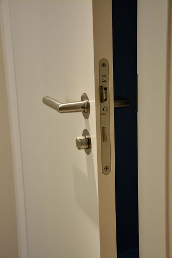 Stumpfe Türblätter