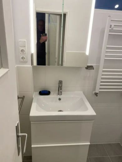 Saniertes und möbliertes 1-Zimmer-Wohnung – IMG_3970.JPG