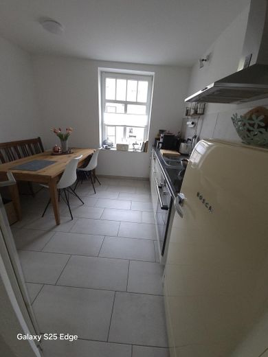 Charmantes Mehrfamilienhaus mit 3 Wohneinheiten in Konz – EG Küche