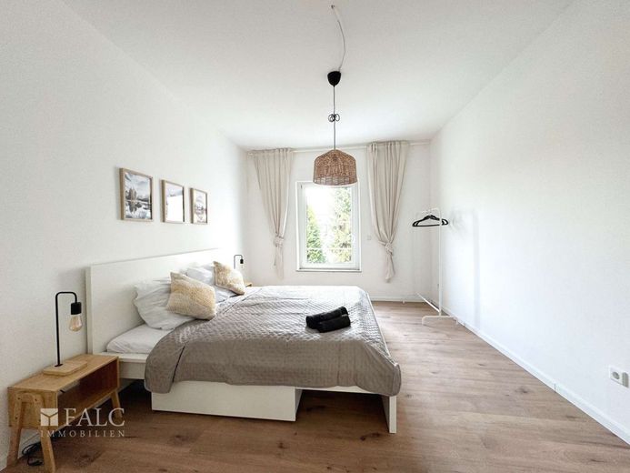 Mehrfamilienhaus-12 Wohnungen-Energieklasse A – Schlafzimmer