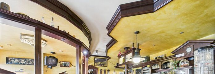 Bar / Pub