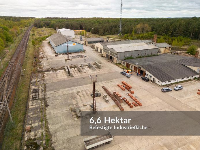 23 ha Industrie- und Landwirtschaftsfläche mit Gleisanschluss – Industriefläche