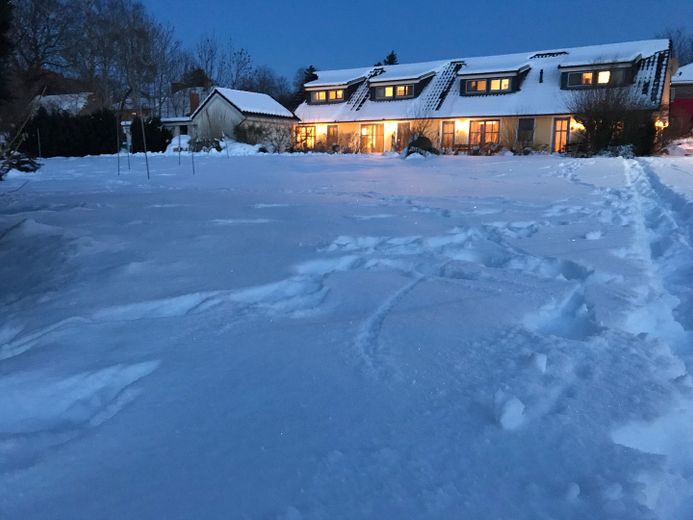 Ferieninvestment + Lebensperspektive + Land auf Rügen – Blick vom Garten Winter
