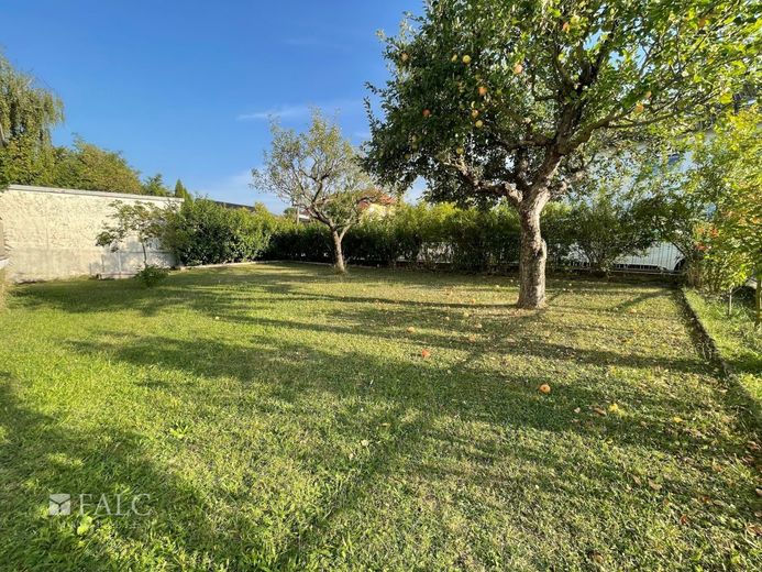 Garten Fronstseite