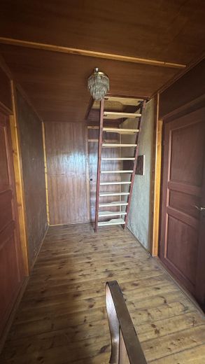 Treppe zum Spitzboden