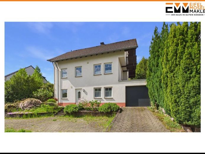 Einfamilienhaus mit Einliegerwohnung – Foto 1