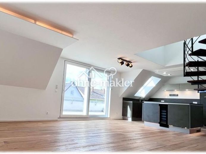 Toekomstbestendig wonen: moderne KfW-55-maisonette (A+) met groot dakterras & 2 parkeerplaatsen – Foto 1