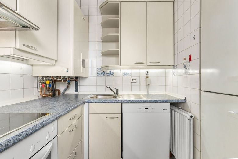 Maisonettewohnung mit ca. 138 qm Wohn-/Nutzfläche &amp; Garage in ruhiger Anliegerstraße von Oldenfelde – Küche