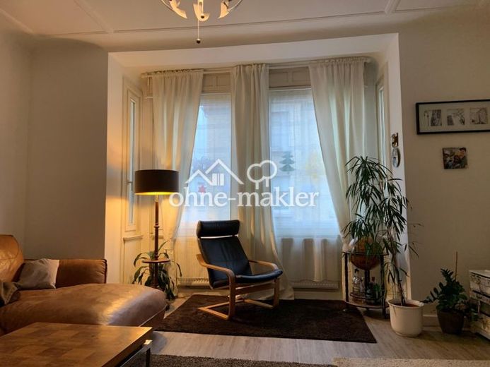 Maklerfrei: Altbau-Wohnung mit Charme in begehrter Lage! – Foto 1