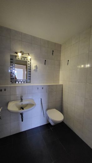 Vicino all’università - Luminoso appartamento di proprietà - Senza provvigione 120.000 € – Foto 14