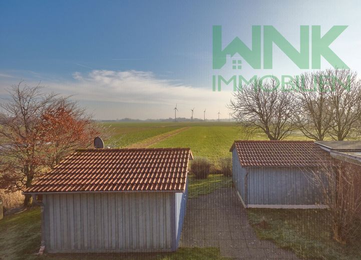 Ruhige Maisonettewohnung mit Balkon 
in Deichnähe – Ausblick vom Küchentisch
