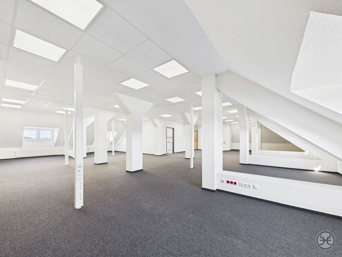 Eden-Ehbrecht-Immobilien_Bürofläche_Kreyenbrück_DG_005
