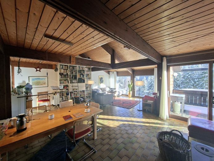 Wohnzimmer mit Panoramablick